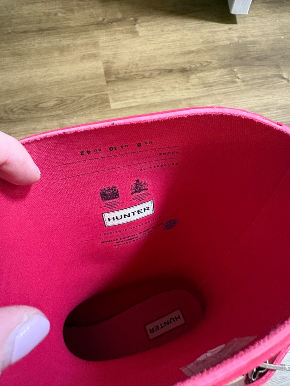Hunter Gloss Hot Pink Rain Boots - Short - Picture 3 of 5